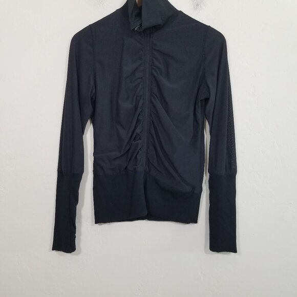 Lululemon Reversible Mesh Jacket - Picture 1 of 11